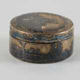 Small round box with shepherdess and couples in landscapes - photo 2