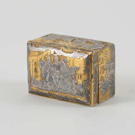 Snuff box with couple playing music and mythological scenes - photo 6