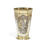Vermeil beaker with figural depictions - photo 1
