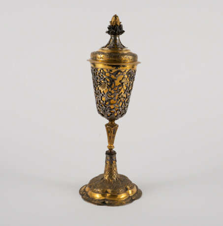 Extraordinary lidded goblet - photo 4