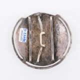 Round belt buckle with martellé surface - Foto 3