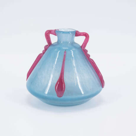 SMALL VASE WITH HANDLES - photo 3