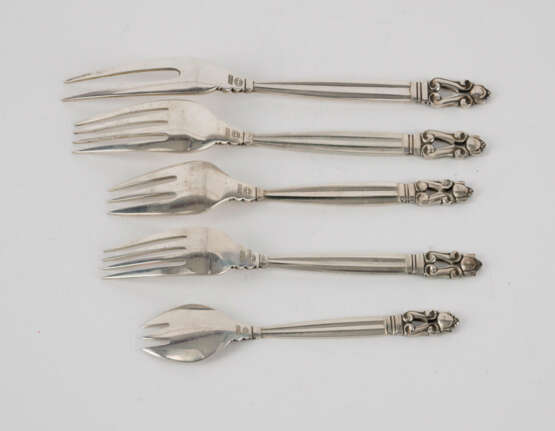 Large cutlery set "Acorn" for 20 people - фото 5