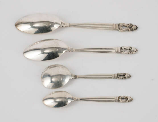Large cutlery set "Acorn" for 20 people - фото 7