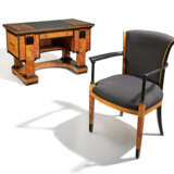 Desk and arm chair - photo 1