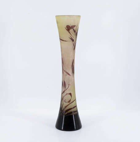 Trumpet Vase with Butterfly Decor - Foto 2
