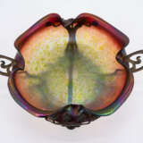 Irisierende Schale mit Metallmontierung - photo 5