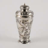 Lidded beaker with rocaille cartouches and birds - Foto 3