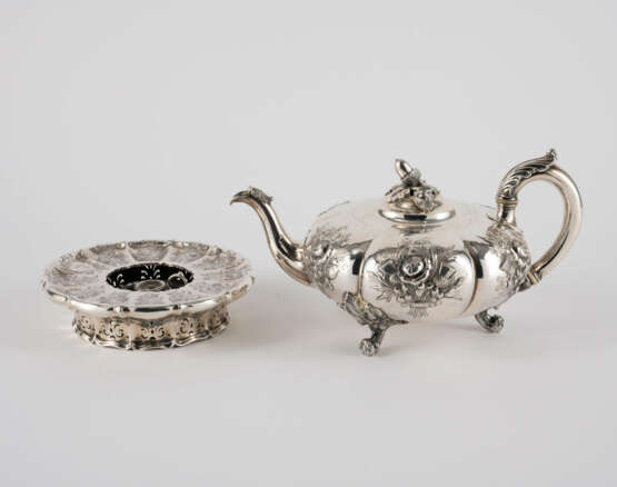 Five piece coffee and tea set with thistle and rose decor - фото 2