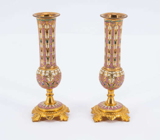 Pair of small candlesticks with cloisonné decor - photo 3