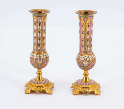 Pair of small candlesticks with cloisonné decor - фото 4