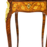A lady's bureau with floral marquetry Louis XV - Foto 4