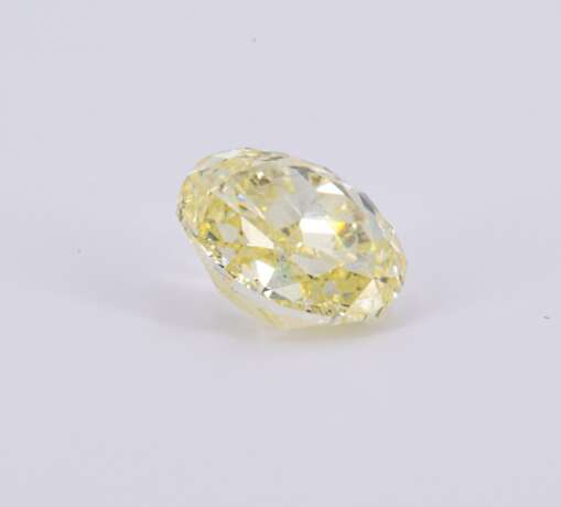 Unmounted Fancy Yellow Diamond - фото 2