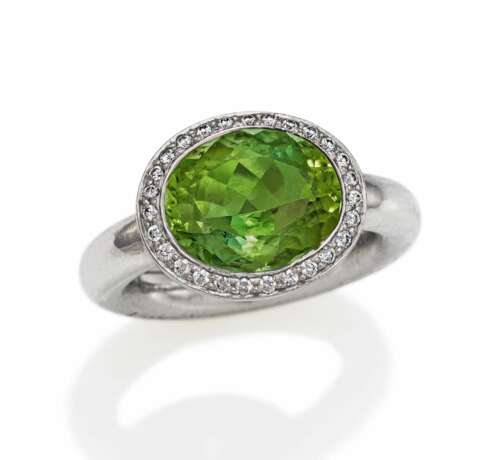 Tourmaline Diamond Ring - фото 1