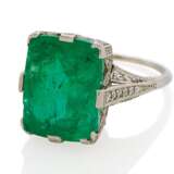 Emerald Diamond Ring - фото 1