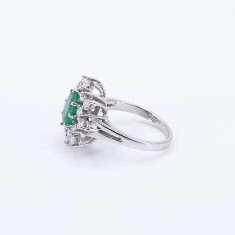 Emerald Diamond Set: Necklace, Ring and Bracelet - Foto 4