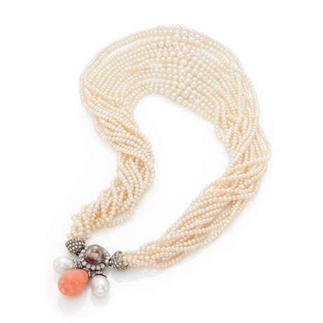 MONTURE CARTIER ART DECO NATURAL PEARL, CORAL AND DIAMOND NECKLACE - фото 1