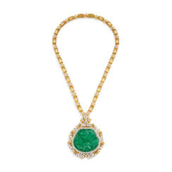 &#39;THE GREAT MOGUL&#39;
HARRY WINSTON EMERALD AND DIAMOND PENDENT NECKLACE