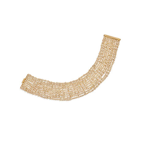 VAN CLEEF & ARPELS DIAMOND `BARQUEROLLES` NECKLACE - фото 1