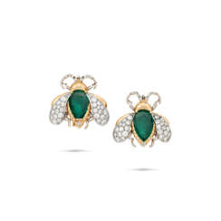PAIR OF EMERALD AND DIAMOND BEE BROOCHES