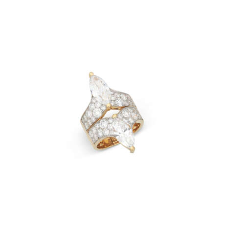 DIAMOND 'DOUBLE MARQUISE' RING - Foto 1