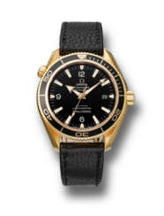 OMEGA, PINK GOLD 'SEAMASTER PLANET OCEAN', REF. 222.63.46.20.01.001