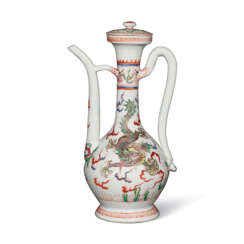 A FAMILLE VERTE &#39;DRAGON’ EWER AND COVER