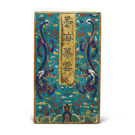 A CLOISONN&#201; ENAMEL RECTANGULAR ALBUM-LEAF FORM BOX AND COVER - photo 3