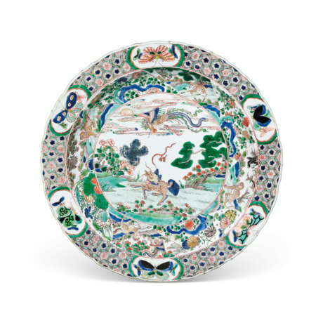 A FAMILLE VERTE `MYTHICAL BEAST’ DISH - Foto 1