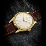 PATEK PHILIPPE. AN 18K GOLD AUTOMATIC WRISTWATCH WITH ENAMEL DIAL - Foto 1