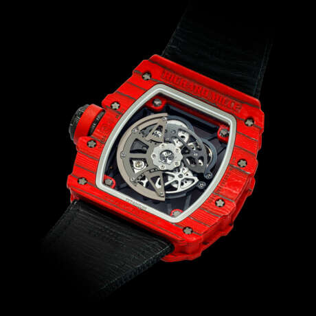 RICHARD MILLE. A RED QUARTZ-TPT&#174; AND DIAMOND-SET AUTOMATIC SKELETONISED WRISTWATCH WITH SWEEP CENTRE SECONDS - Foto 2