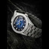 ROLEX. AN 18K WHITE GOLD AND DIAMOND-SET AUTOMATIC WRISTWATCH WITH SWEEP CENTRE SECONDS, DAY, DATE AND BRACELET - photo 1