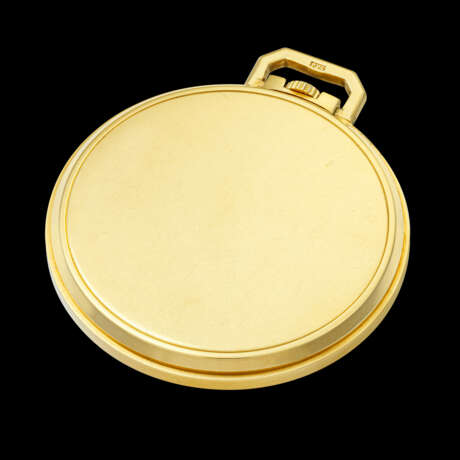 PATEK PHILIPPE. A RARE 18K GOLD POCKET WATCH WITH THREE TONE DIAL - Foto 2