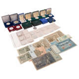 Mixed assortment coins, medals and banknotes, with SILVER -. - фото 1