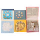 Small selection of course coin sets and few silver medals -. - фото 7