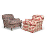 A NEAR PAIR OF STAINED-BEECH EASY ARMCHAIRS - photo 2