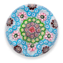 A CLICHY PATTERNED MILLEFIORI WEIGHT