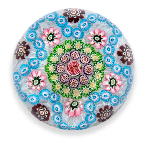 A CLICHY PATTERNED MILLEFIORI WEIGHT - photo 1