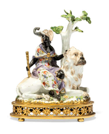 A SET OF FOUR ORMOLU-MOUNTED MEISSEN PORCELAIN FIGURES EMBLEMATIC OF THE CONTINENTS - Foto 8