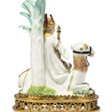 A SET OF FOUR ORMOLU-MOUNTED MEISSEN PORCELAIN FIGURES EMBLEMATIC OF THE CONTINENTS - Foto 13
