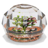 A SAINT LOUIS FACETED UPRIGHT BOUQUET WEIGHT - Foto 2