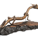 A JAPANESE BOXWOOD LARGE ARTICULATED DRAGON - Foto 3