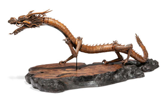 A JAPANESE BOXWOOD LARGE ARTICULATED DRAGON - photo 4