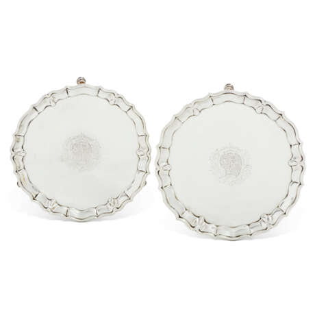 A PAIR OF GEORGE III SILVER WAITERS - photo 1