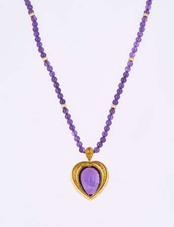 Amethyst Diamond Set: Ring, Earclips and Necklace - photo 10