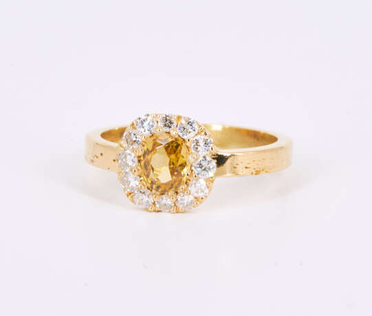 Gemstone Diamond Ring - фото 1