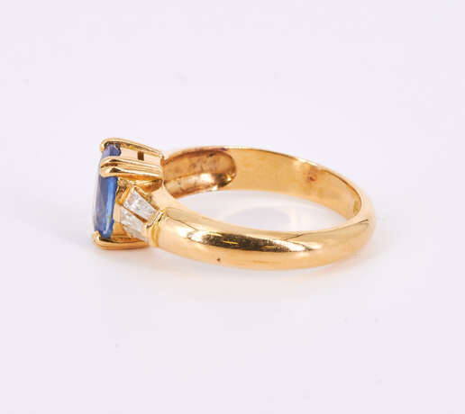 Sapphire Diamond Ring - Foto 2