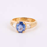 Sapphire Diamond Ring - фото 5