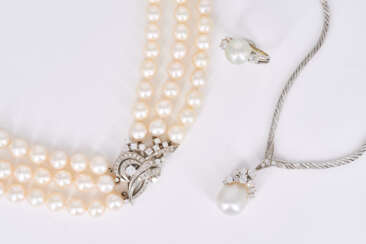 Pearl Diamond Set: Two Necklaces and a Ring