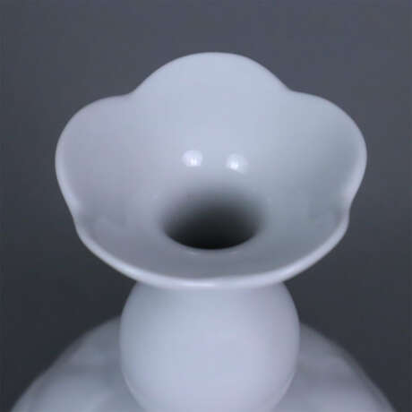 Lotos-Vase - Meissen, Entwurf Ludwig Zepner für - photo 2